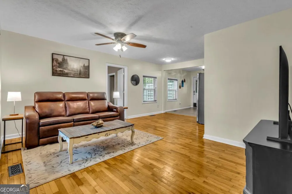 130 Sharp ST Bremen, GA 30110