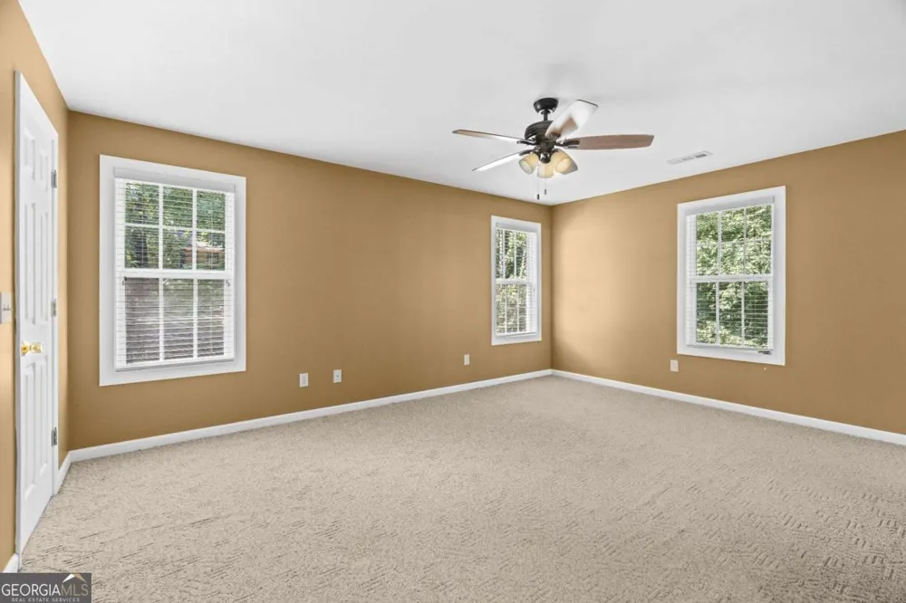 185 Thornwood DR SE Calhoun, GA 30701