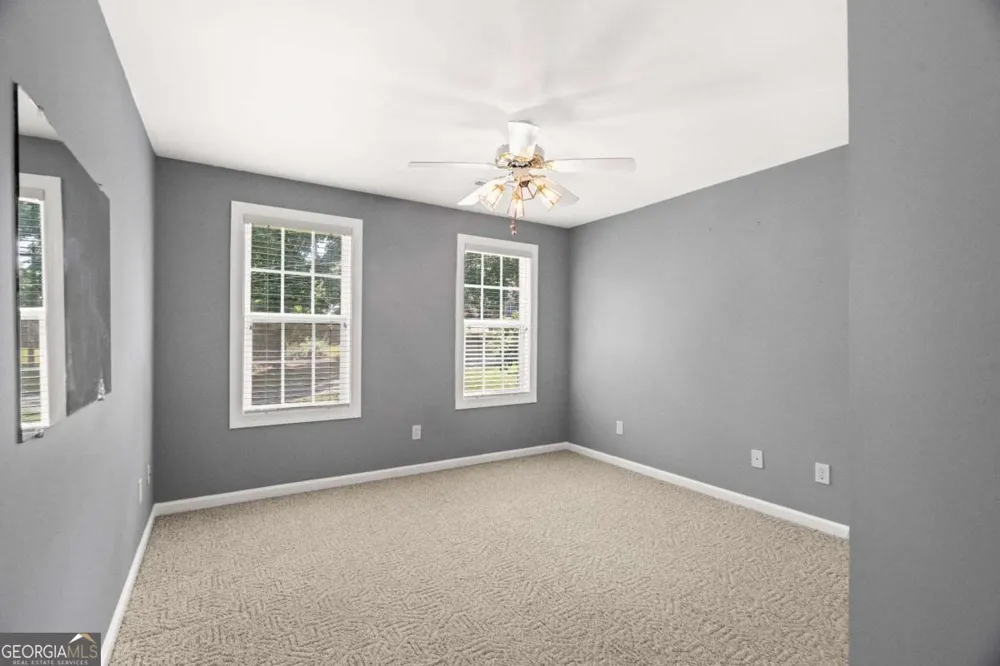 185 Thornwood DR SE Calhoun, GA 30701