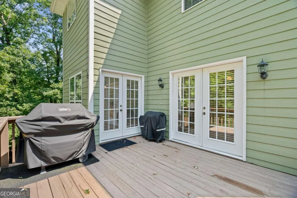 185 Thornwood DR SE Calhoun, GA 30701