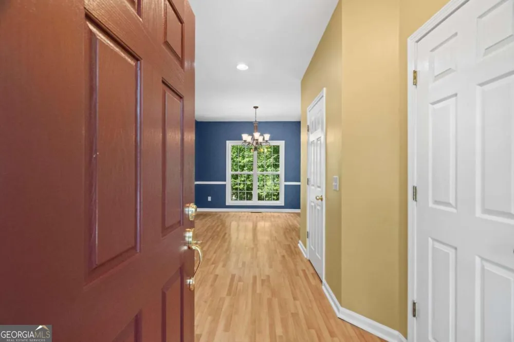 185 Thornwood DR SE Calhoun, GA 30701