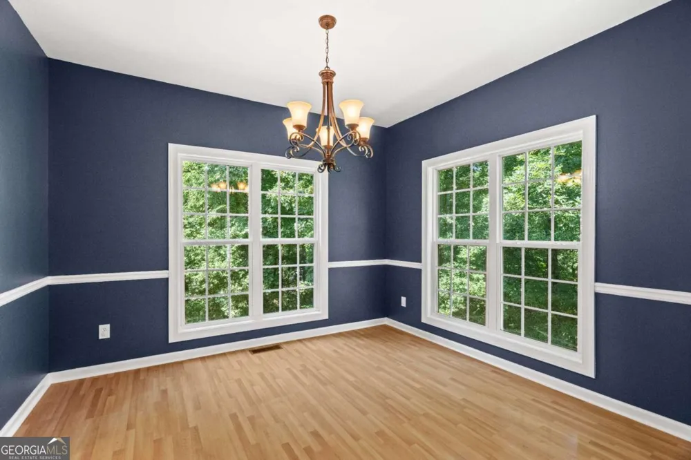 185 Thornwood DR SE Calhoun, GA 30701