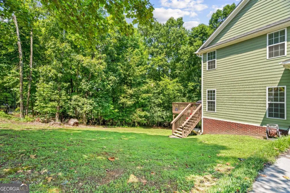 185 Thornwood DR SE Calhoun, GA 30701