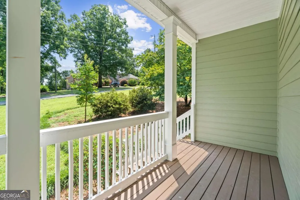 185 Thornwood DR SE Calhoun, GA 30701