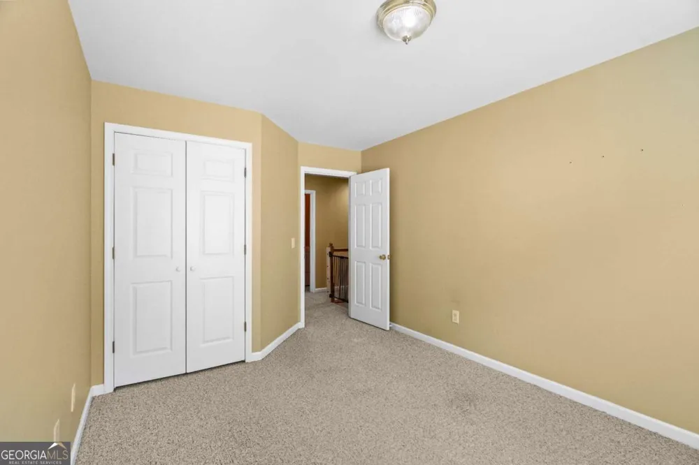 185 Thornwood DR SE Calhoun, GA 30701