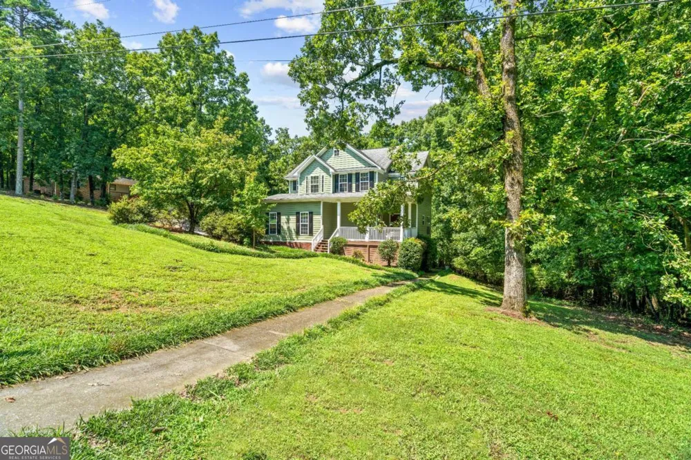 185 Thornwood DR SE Calhoun, GA 30701