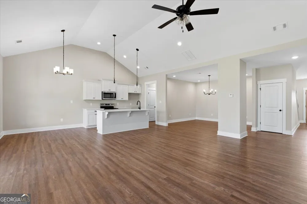 140 Overland Way Gray, GA 31032