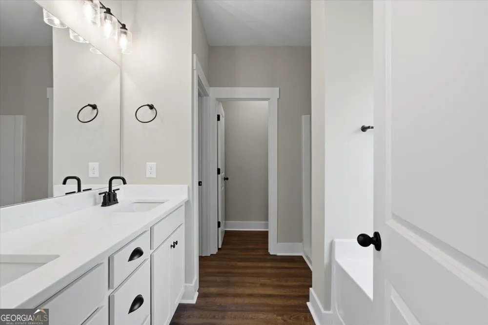 140 Overland Way Gray, GA 31032