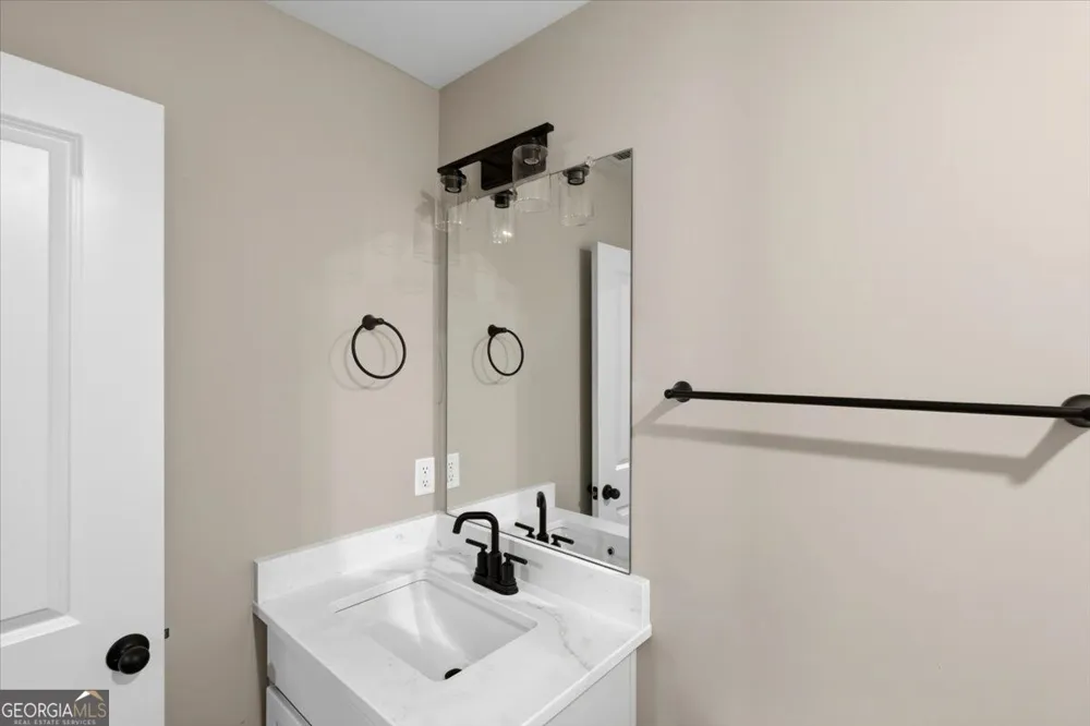 140 Overland Way Gray, GA 31032