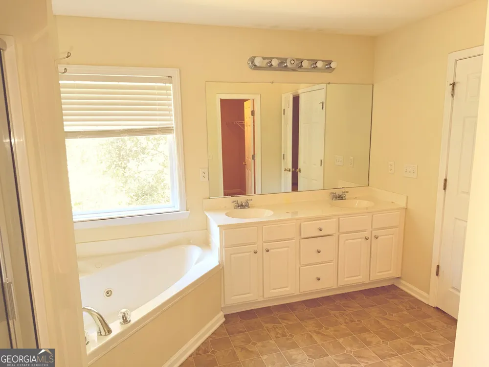 4402 Sonoran WAY Union City, GA 30291