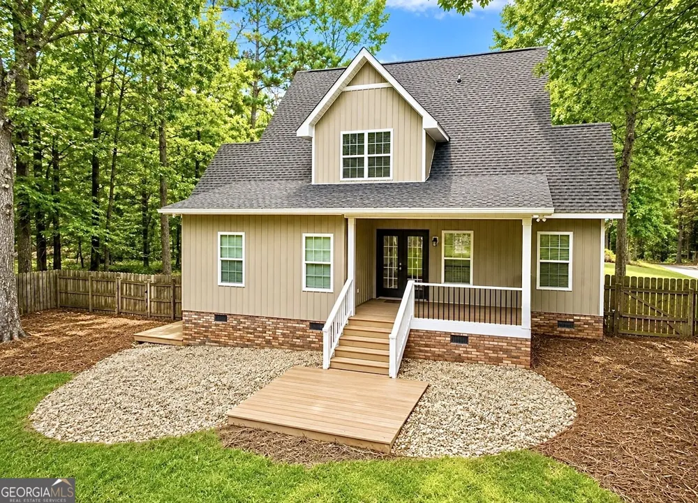 150 W Lakeview DR NE Milledgeville, GA 31061