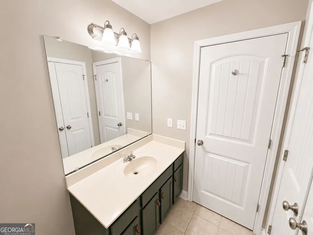 150 W Lakeview DR NE Milledgeville, GA 31061