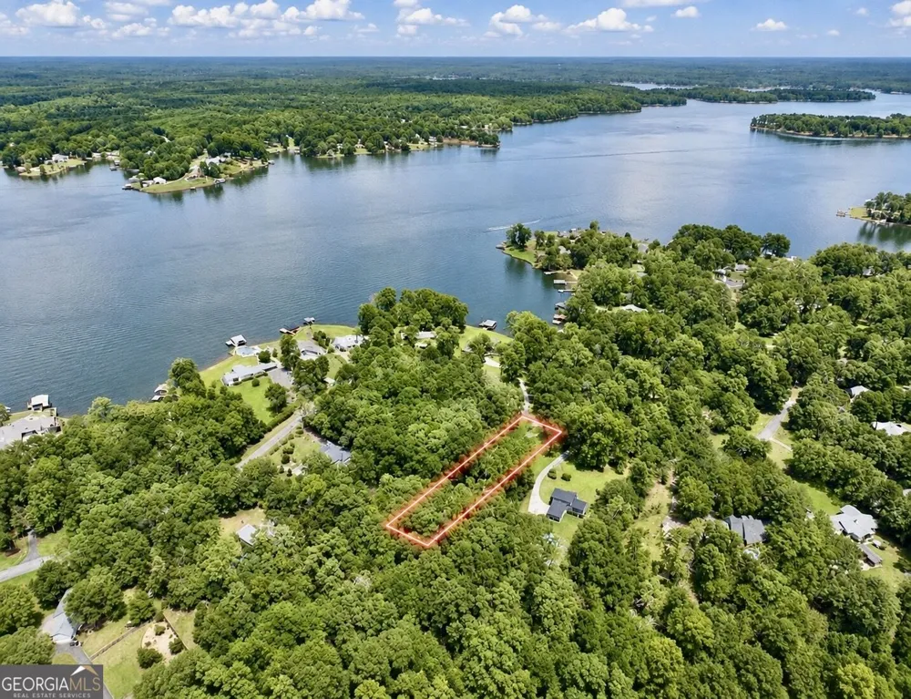 150 W Lakeview DR NE Milledgeville, GA 31061