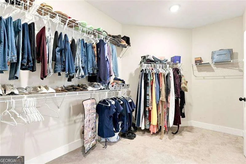 435 Cambria LN SW Lilburn, GA 30047