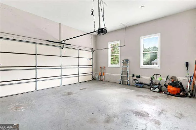 435 Cambria LN SW Lilburn, GA 30047