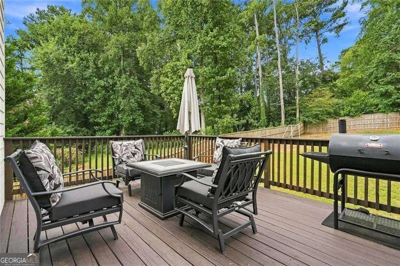 435 Cambria LN SW Lilburn, GA 30047