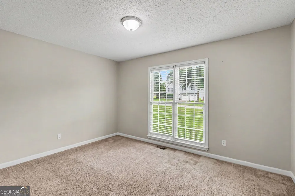 72 Amber WAY Dallas, GA 30157