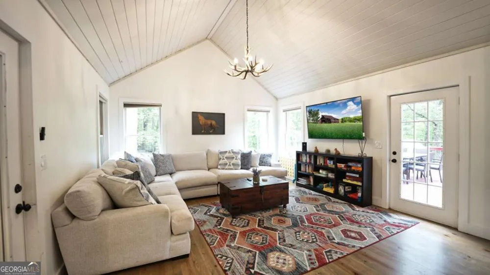 237 Chestnut Gap RD Blue Ridge, GA 30513