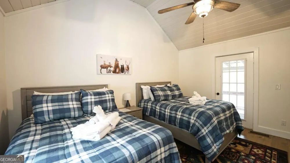 237 Chestnut Gap RD Blue Ridge, GA 30513
