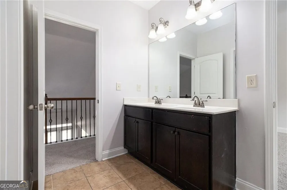 2200 Spring Sound LN Buford, GA 30519