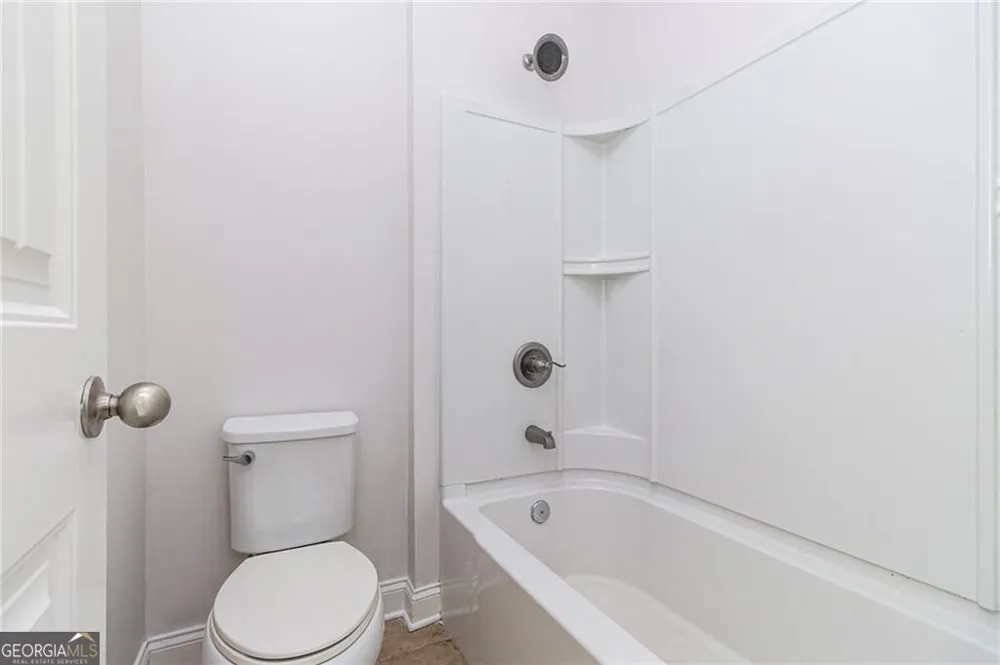 2200 Spring Sound LN Buford, GA 30519