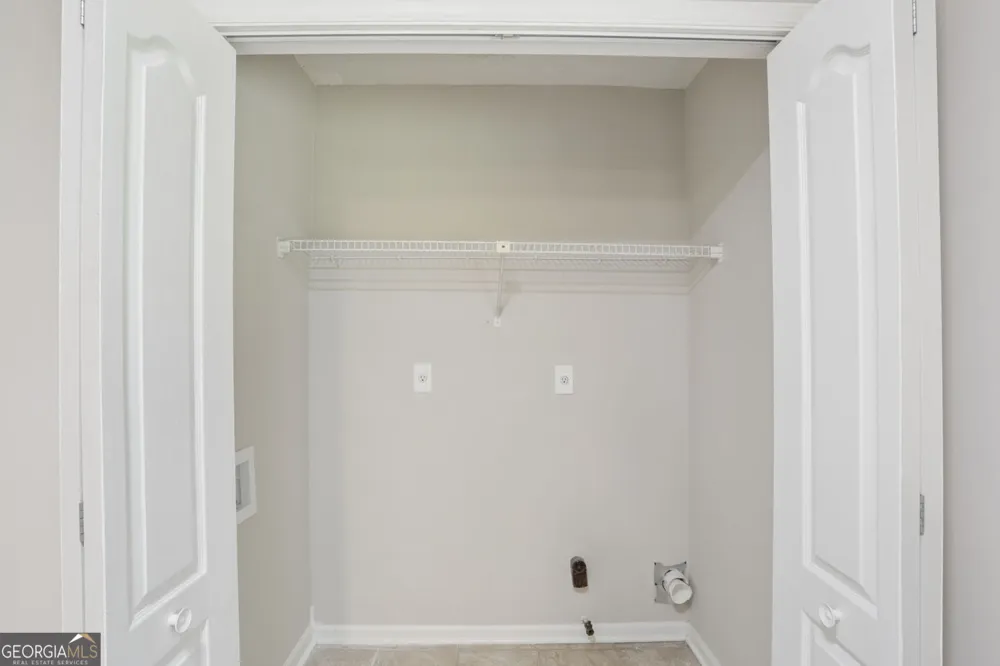1050 Chapman CIR Stone Mountain, GA 30088