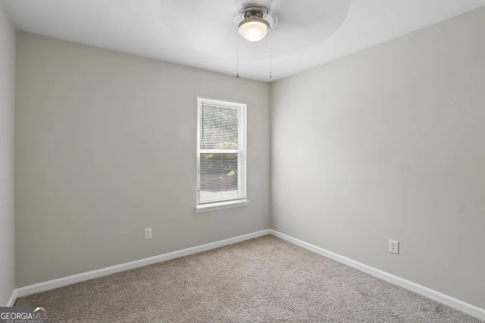 1050 Chapman CIR Stone Mountain, GA 30088