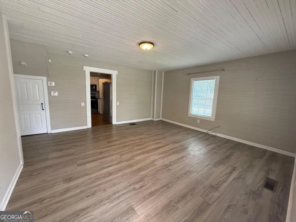 43 Quarry ST Gainesville, GA 30501