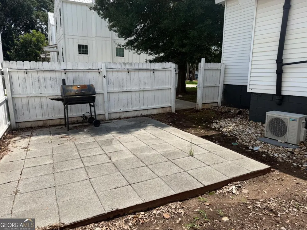 43 Quarry ST Gainesville, GA 30501