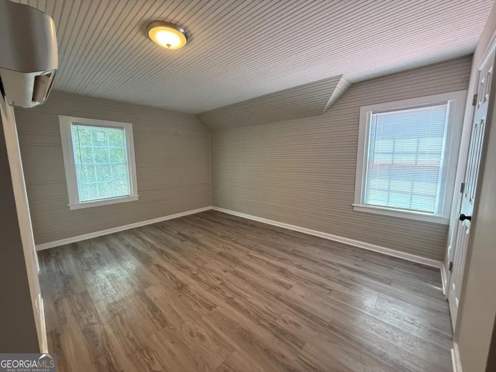 43 Quarry ST Gainesville, GA 30501