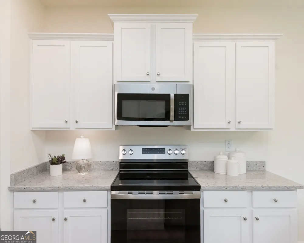 1545 Aralynn CT Conyers, GA 30013
