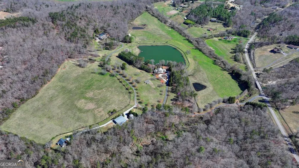 6303 Ben Parks RD Murrayville, GA 30564