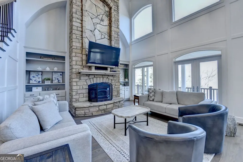 6303 Ben Parks RD Murrayville, GA 30564