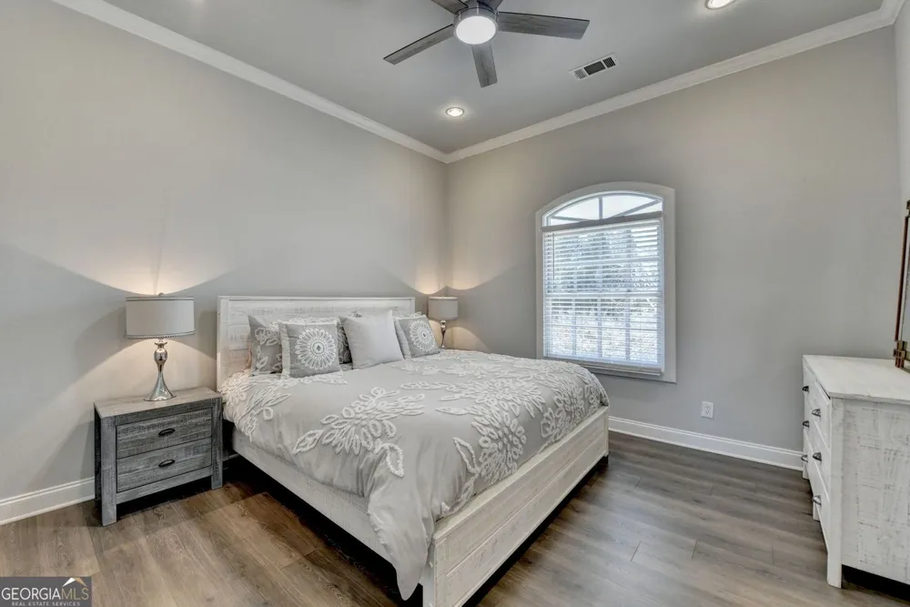6303 Ben Parks RD Murrayville, GA 30564