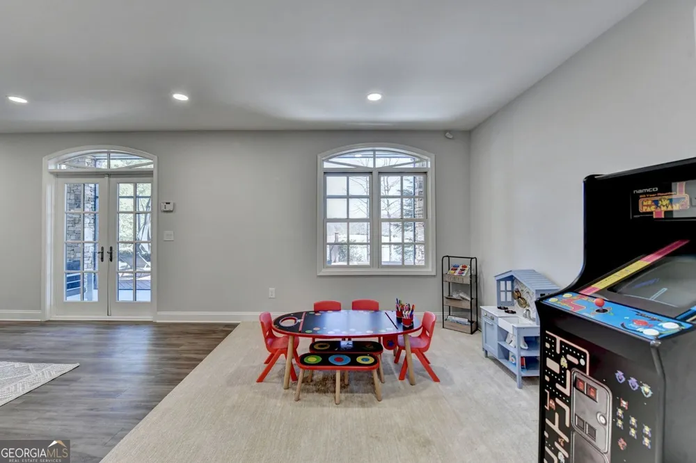 6303 Ben Parks RD Murrayville, GA 30564