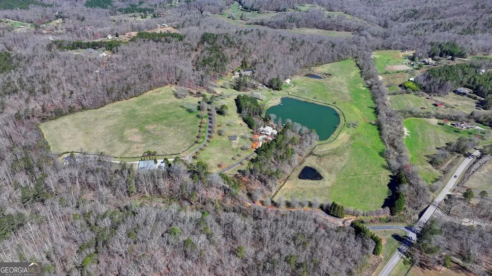 6303 Ben Parks RD Murrayville, GA 30564