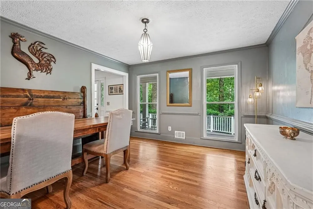 3743 Sawanee DR Marietta, GA 30062