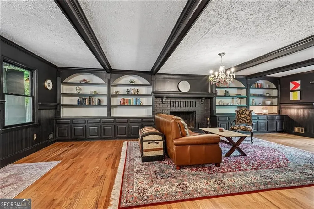 3743 Sawanee DR Marietta, GA 30062