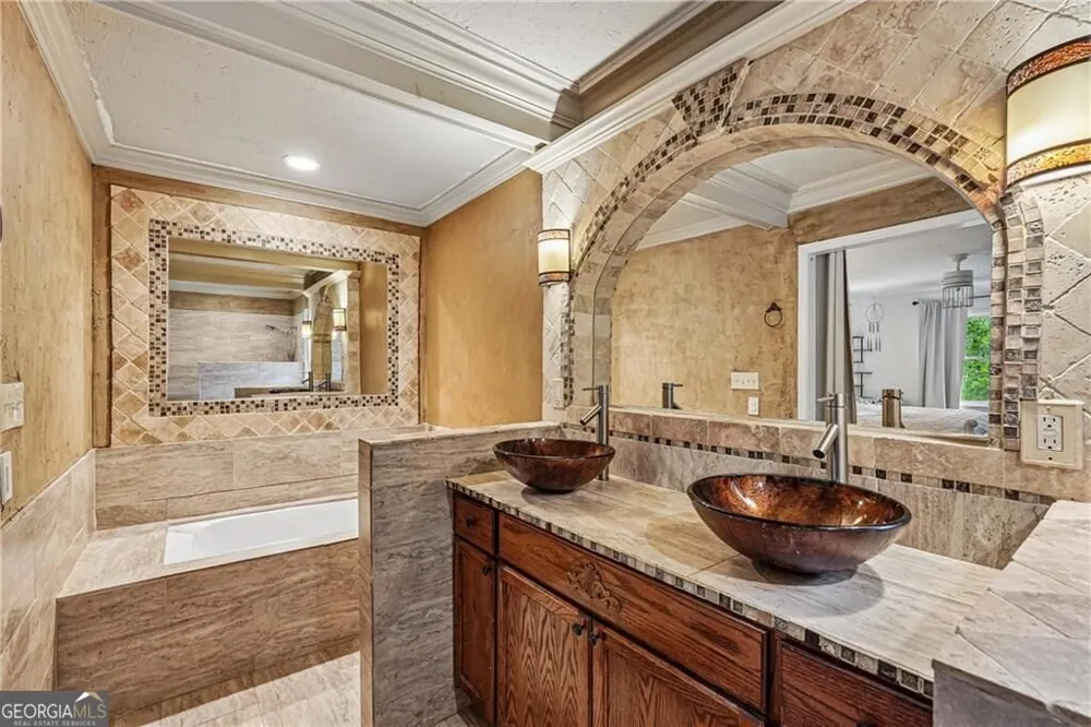 3743 Sawanee DR Marietta, GA 30062