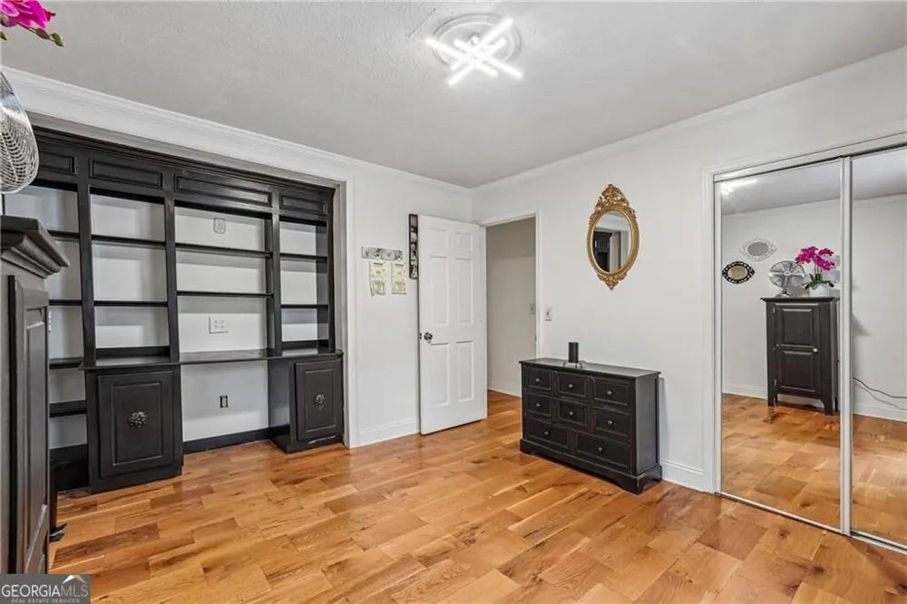 3743 Sawanee DR Marietta, GA 30062
