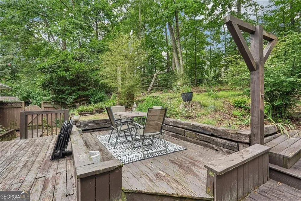 3743 Sawanee DR Marietta, GA 30062