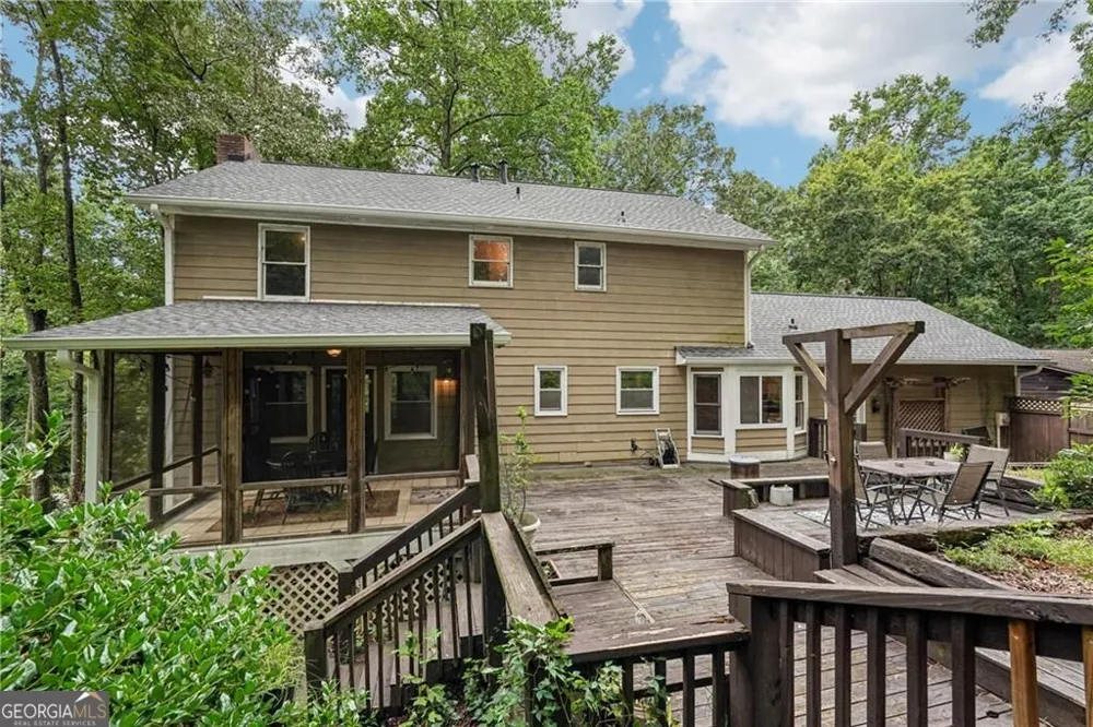 3743 Sawanee DR Marietta, GA 30062
