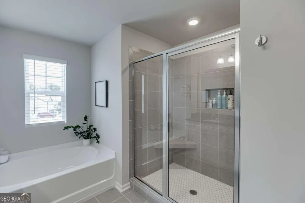 5915 Screech Owl DR Flowery Branch, GA 30542