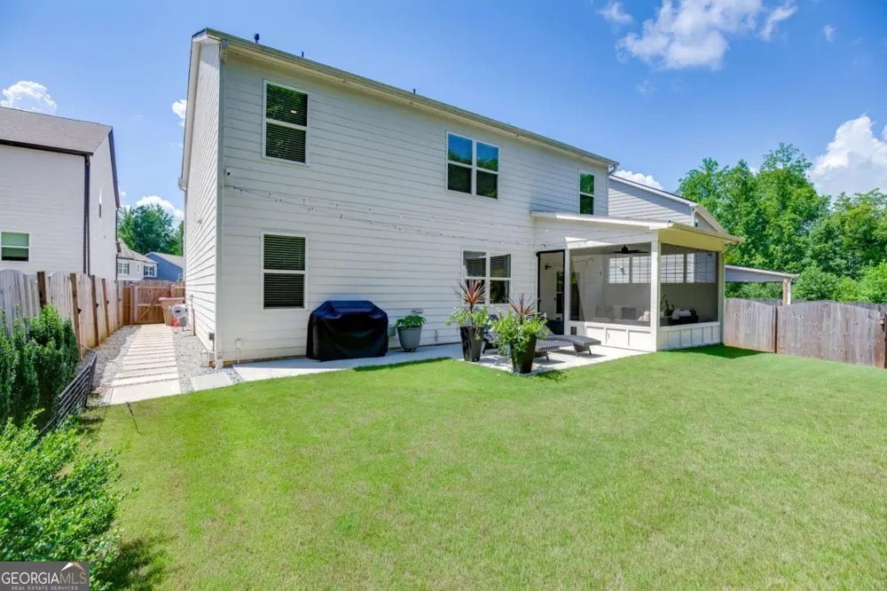 5915 Screech Owl DR Flowery Branch, GA 30542