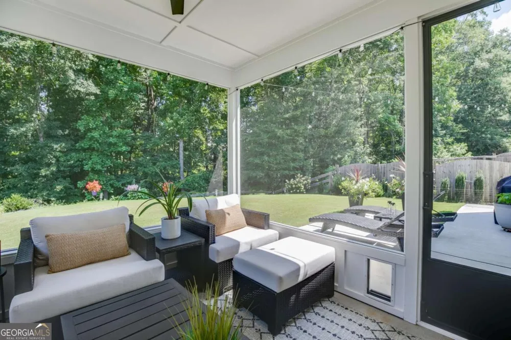 5915 Screech Owl DR Flowery Branch, GA 30542