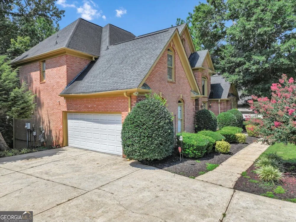 4572 Lionshead CIR Lithonia, GA 30038