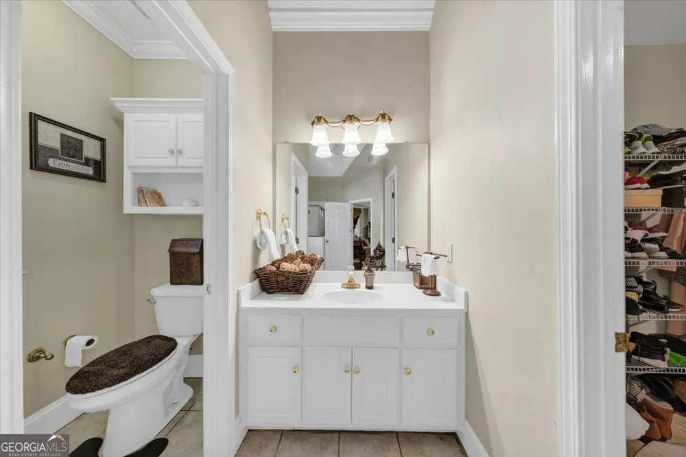 4572 Lionshead CIR Lithonia, GA 30038