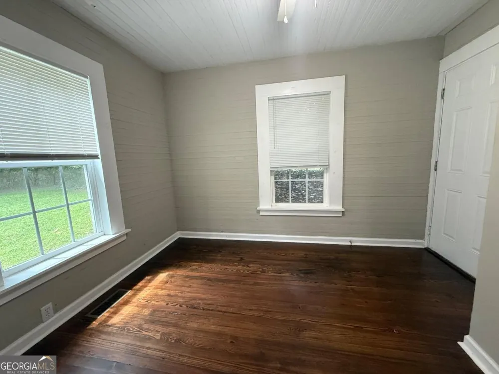 22 Quarry ST Gainesville, GA 30501
