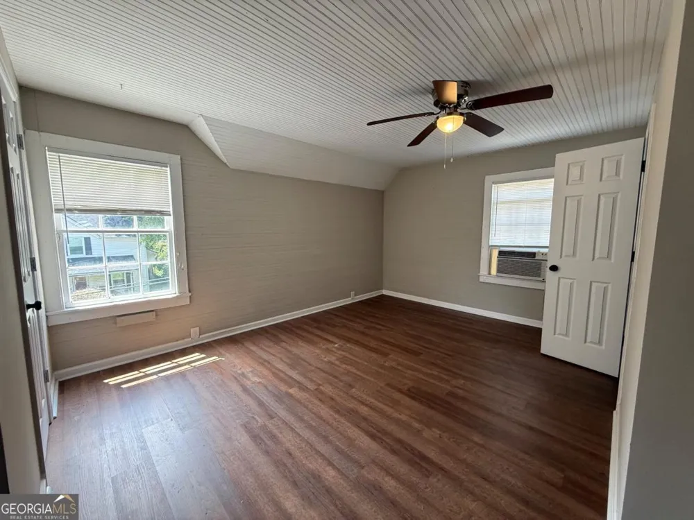 28 Quarry ST Gainesville, GA 30501