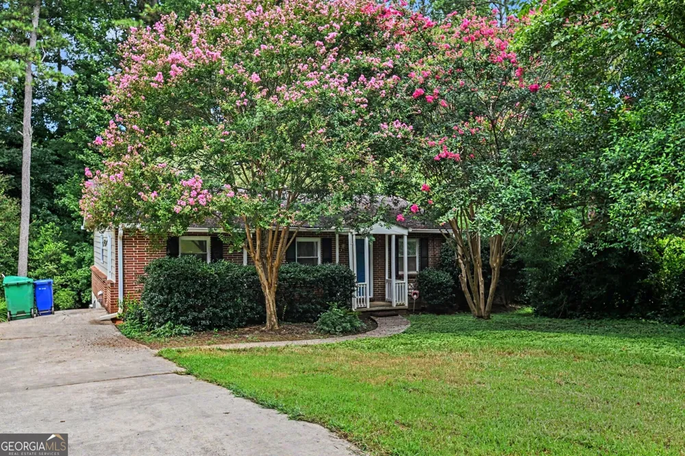 1868 Robinhill CT Tucker, GA 30084